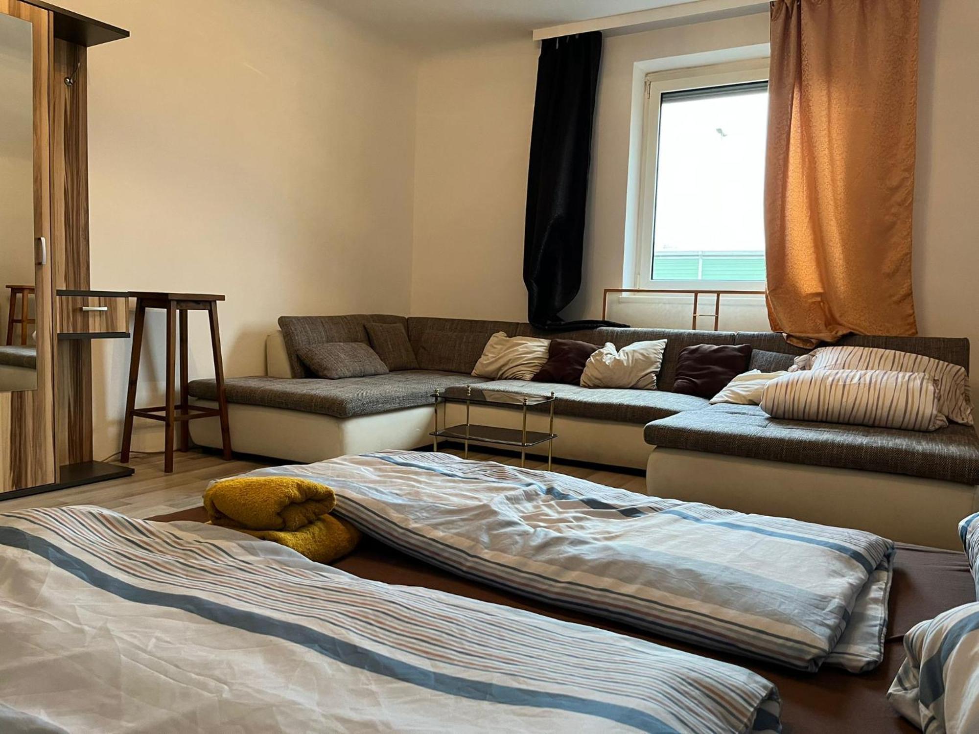 Breathtaking Shared Villa Near Danube River /W Garden And Parking Виена Екстериор снимка